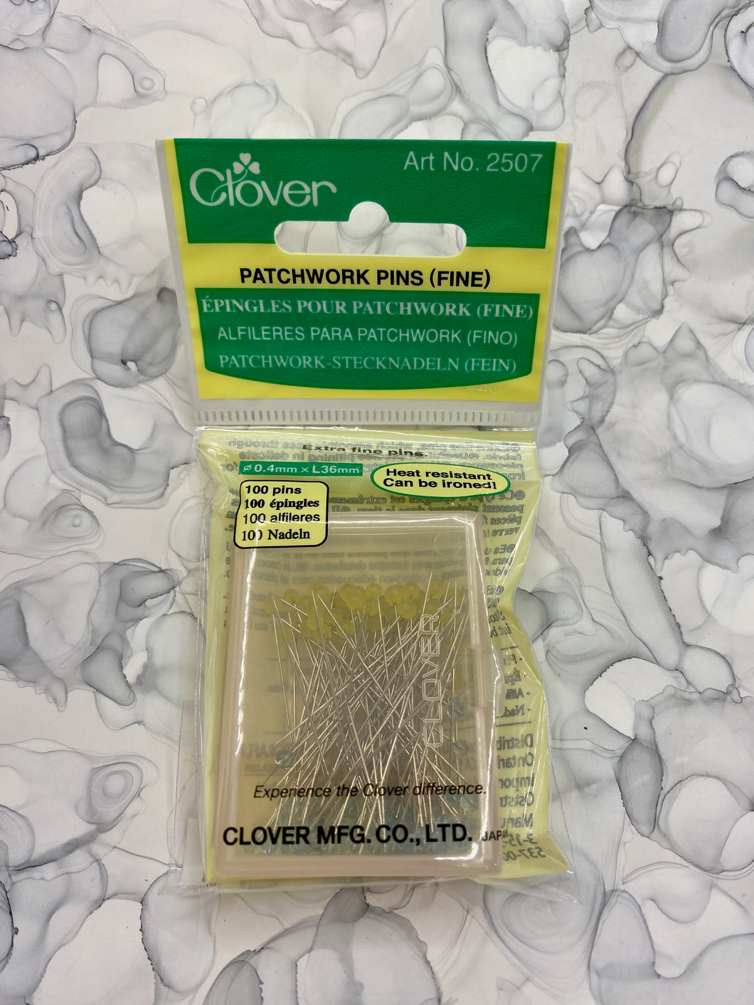 Clover Glass Head Patchwork Pins (Fine), size 30