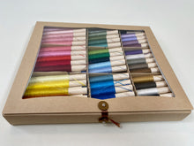 Load image into Gallery viewer, Soie et 3-strand Solid Color 100% Silk Spools by Fujix
