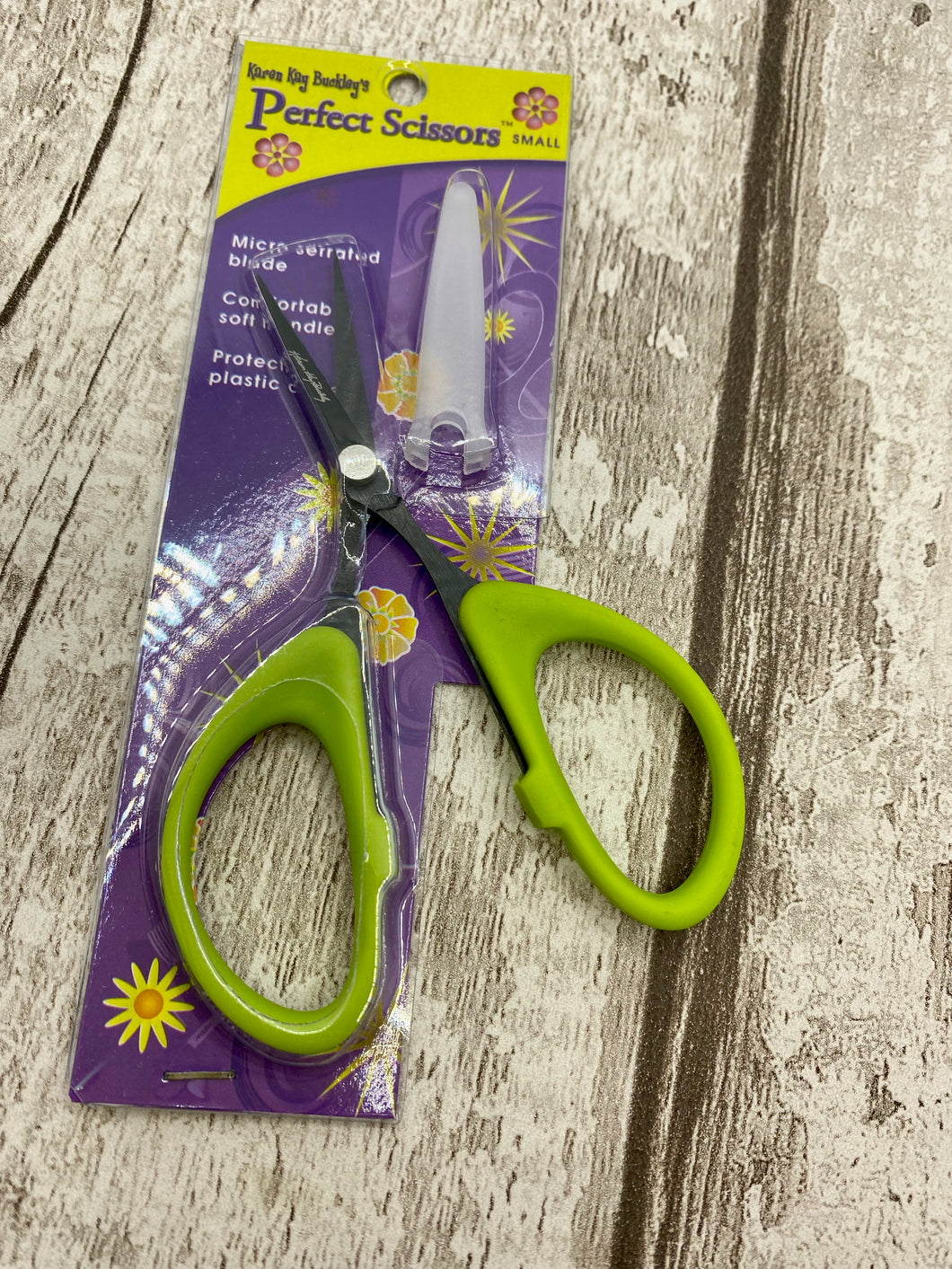 Karen Kay Buckley's Perfect Scissors - Small with micro serrated blade –  Seed Stitch Studio