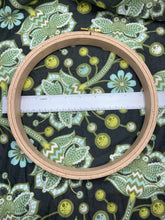 Load image into Gallery viewer, Nurge 24mm Beechwood Embroidery Hoop - 8 sizes
