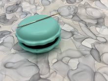 Load image into Gallery viewer, Clover Sweet &#39;n Sharp Macaron
