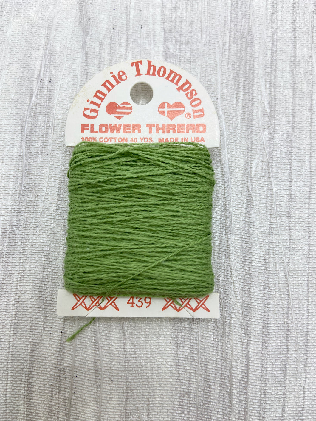 Light Green (439) Ginnie Thompson Flower Thread